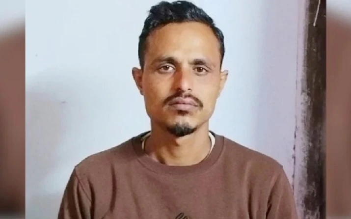 আদালত চত্বরে জোড়া খুনের ঘটনায় যুবক আটক